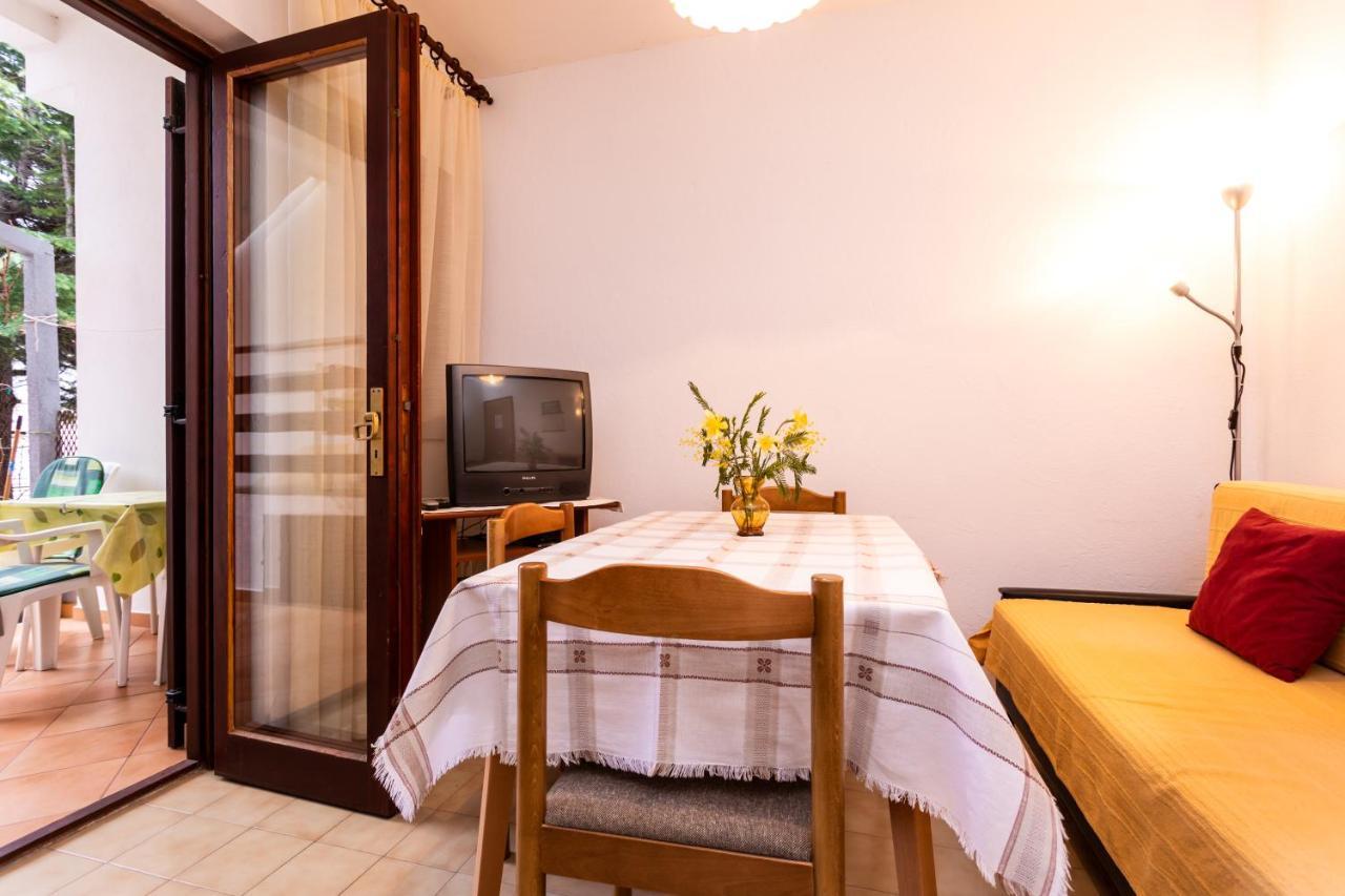 Rooms&Studio Apartment Mira Baška Exterior foto